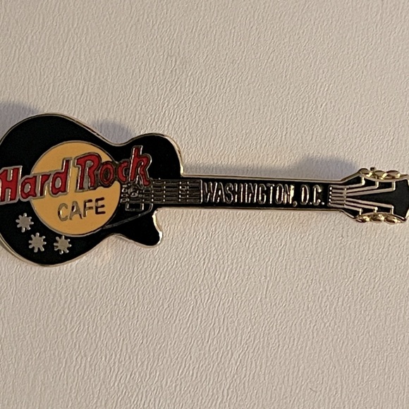 Hard Rock Cafe Guitar Pin from Washington DC Gold and Black - Picture 4 of 8
